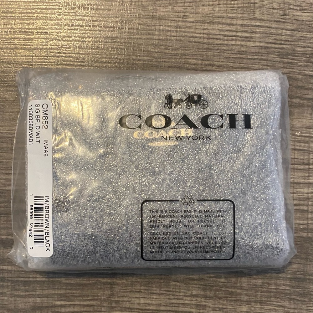 Coach - NEW - Bifold Wallet In Signature Canvas. Gold/Brown Black - Picture 3 of 6